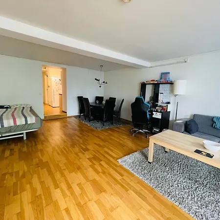 Spacious Waterfront With Free Parking - Upgraded 2024 * Stavanger